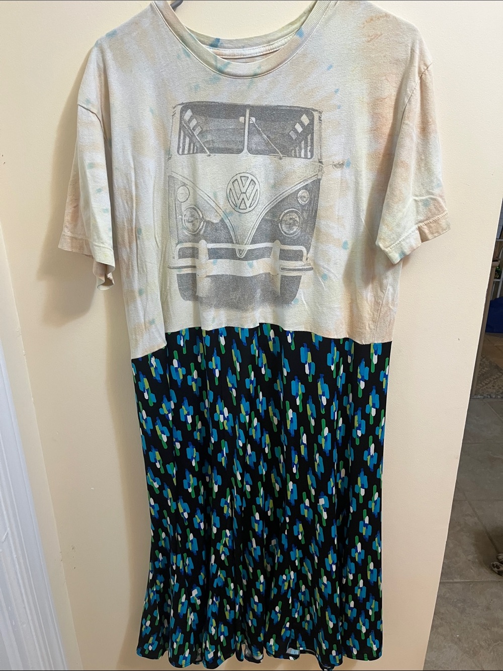 Vintage VW Bus Graphic Midi Dress in Cream and Blue